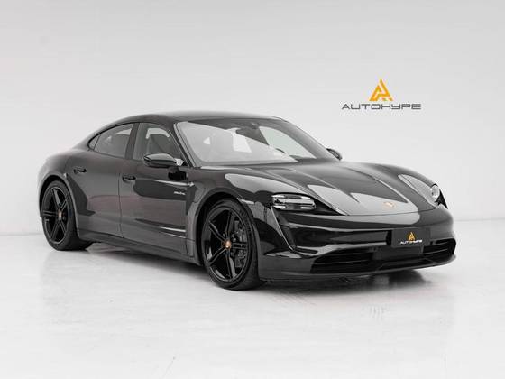 PORSCHE TAYCAN ELÉTRICO